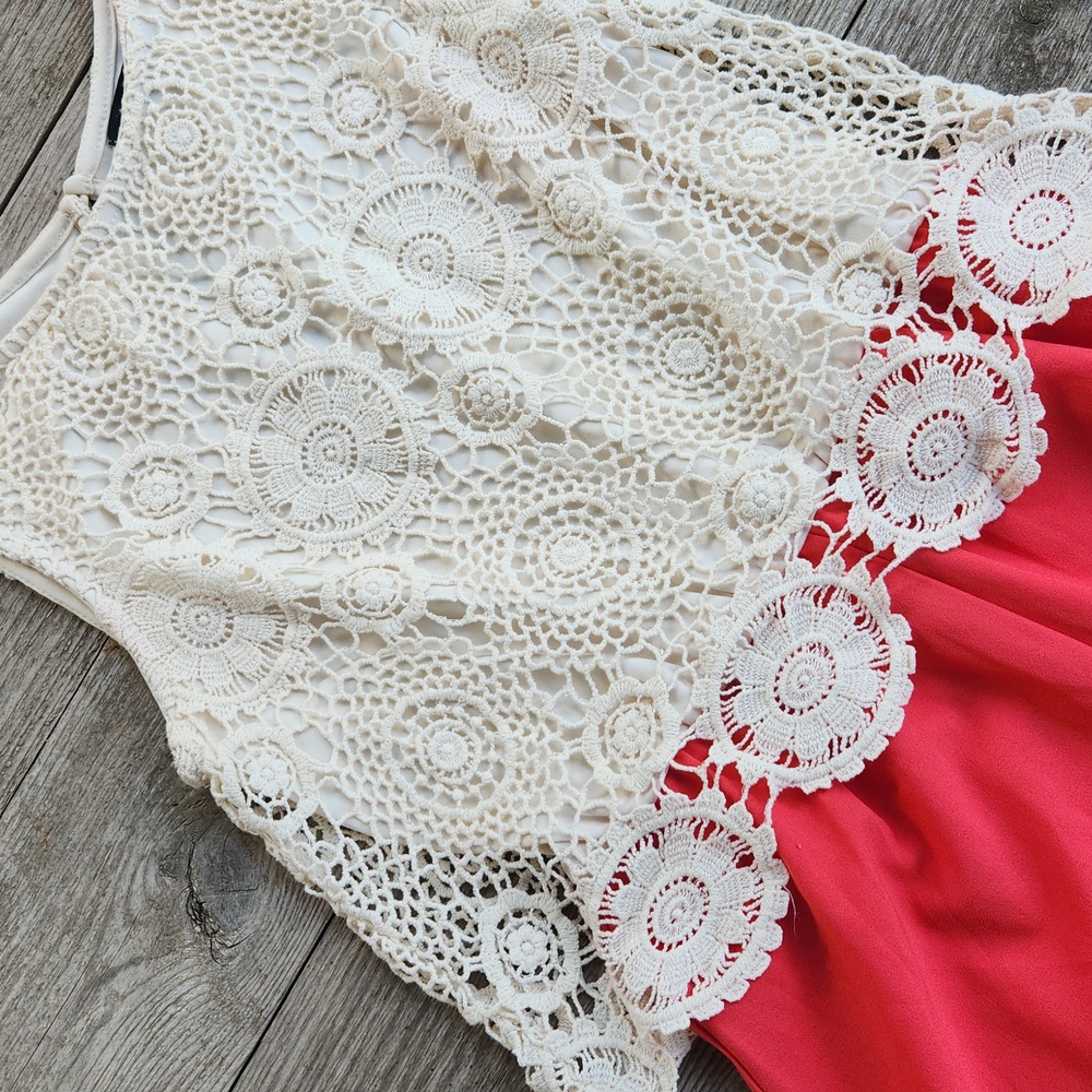 City Triangles Crochet Boho Popover Romper Size Small White Pink/Orange - Picture 2 of 6